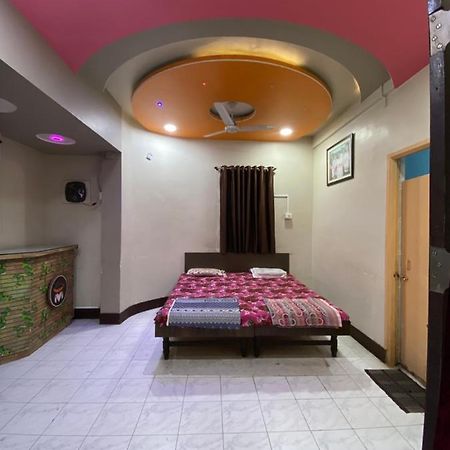 Muktai Lodge Solapur Eksteriør bilde